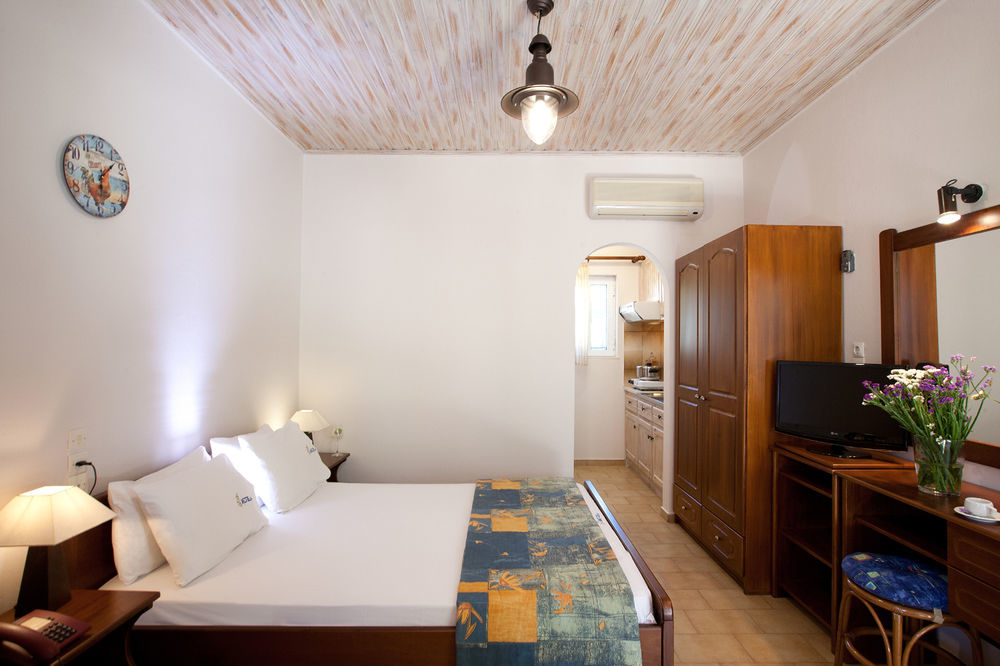 Villa Elia Resort Frínion Екстериор снимка